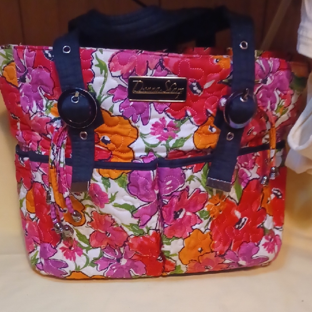 Domna Sharp Quilted Tote
